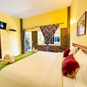 2* Guest house Lanta Baan Nok