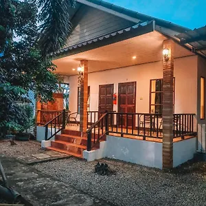 2* Guest house Naraya